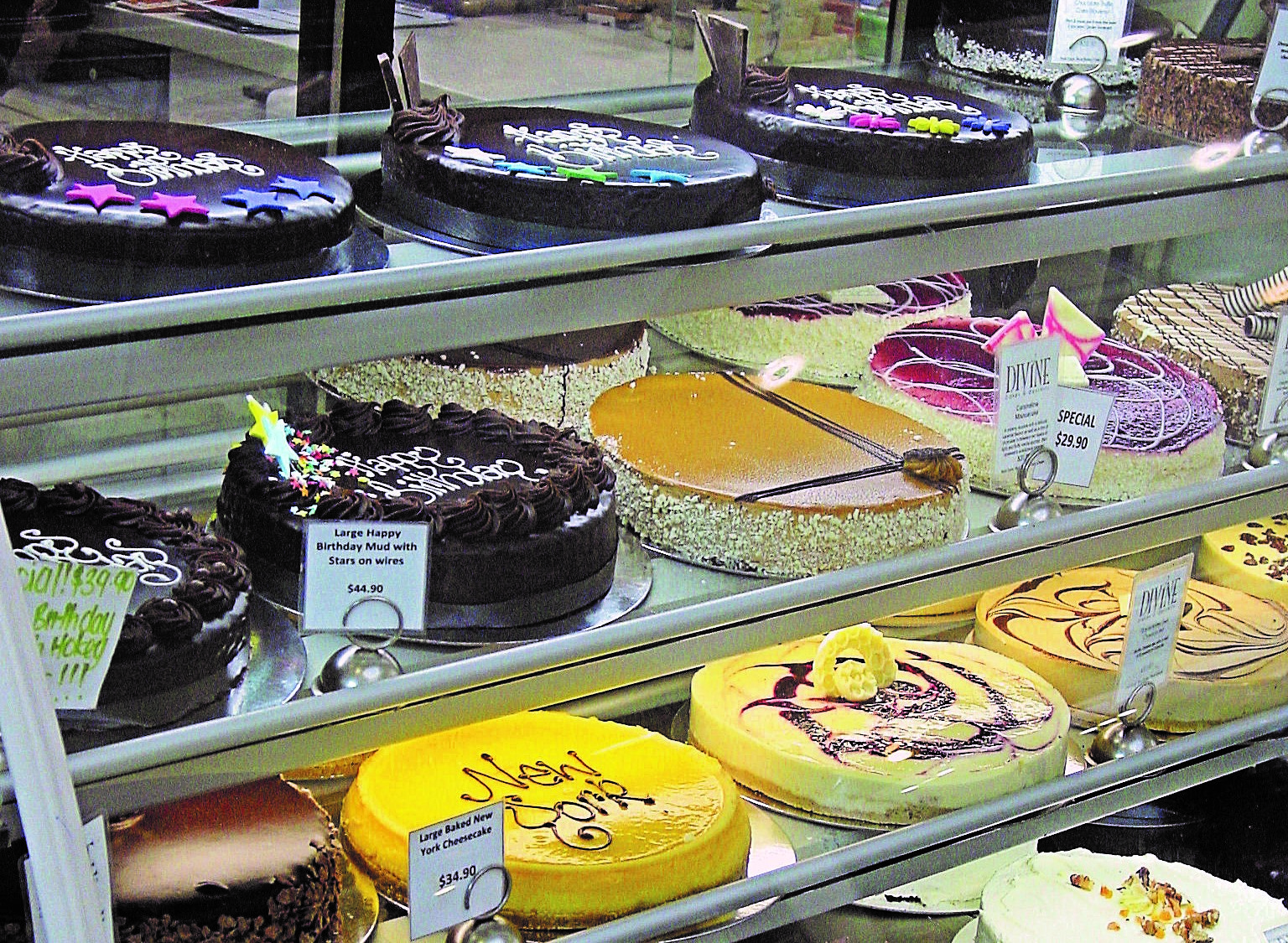 In Canterbury Divine Cakes and Desserts has become a sweet sensation.