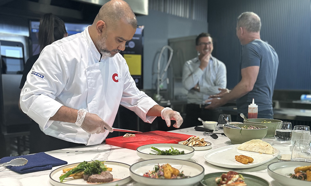 Moffat Teams Up with Caterlink for Live Cooking Showcase